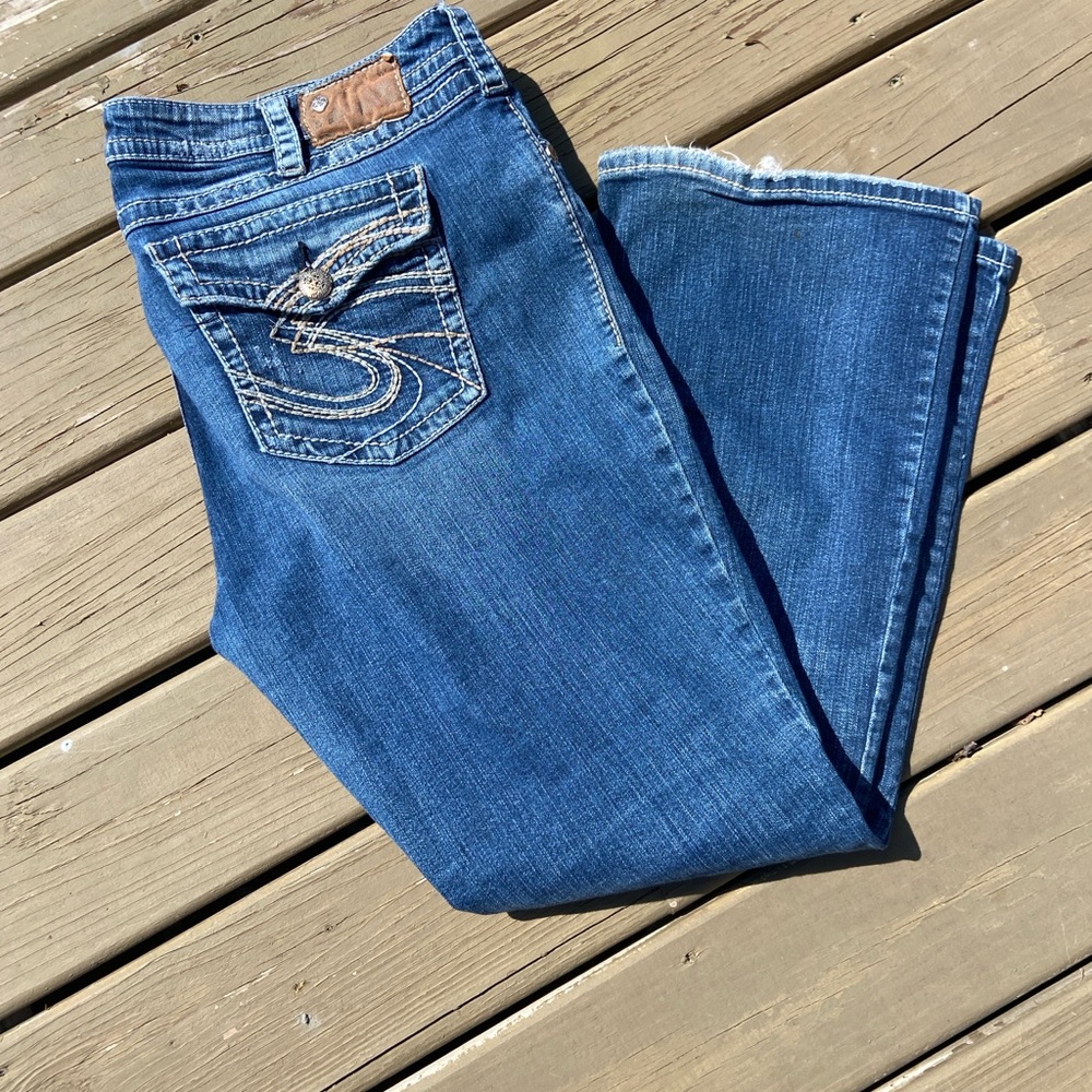 Silver Jeans Company Pioneer Classic Distressed Blue Boot Cut Flare Jeans